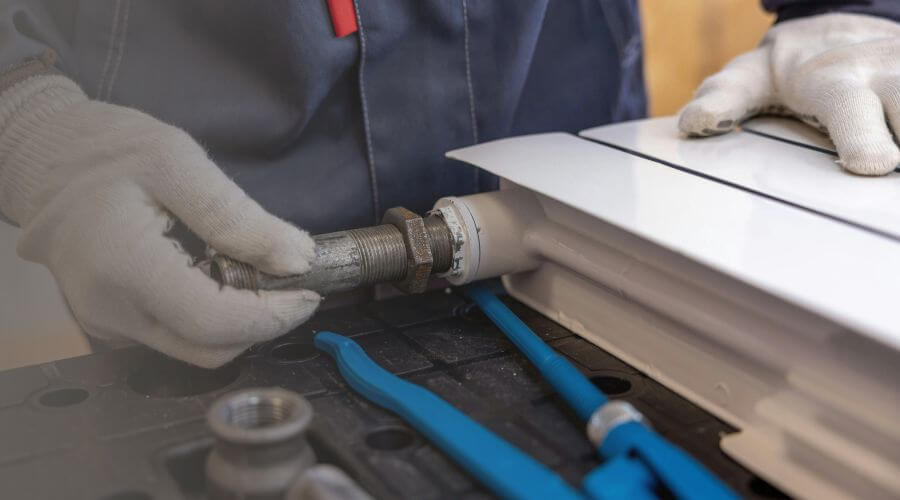 Professional emergency plumbing in Mount Hope, KS